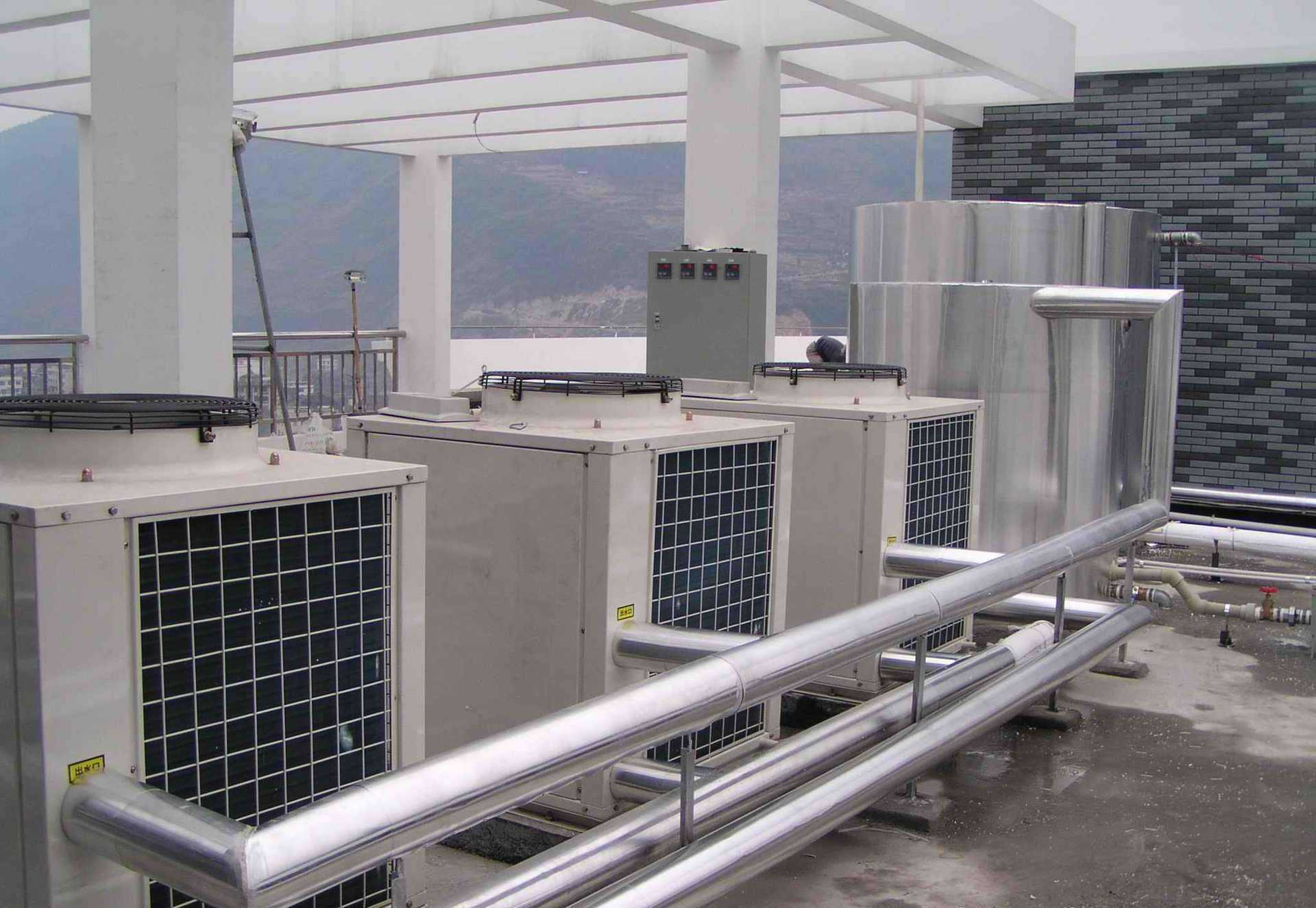 泳池恒溫?zé)崴O(shè)備